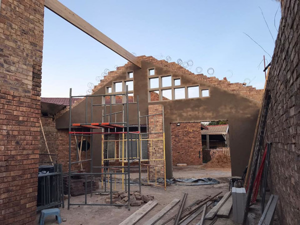 home-why-choose-us-pic